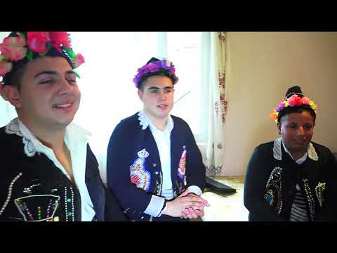 Видео: Коледари село Устрем 25,12,2018