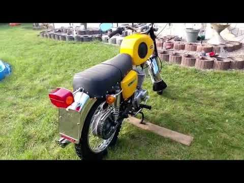 Видео: Юра из наш гараж 777 показал ИЖ ПС 1977 года который он реставрировал