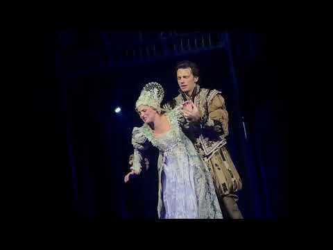 Видео: Мюзикл «КУРТИЗАНКА» 24.04.2024. 19:00 - «КАК ЖИТЬ, НЕ ЛЮБЯ» (Наталия Быстрова, Павел Иванов)