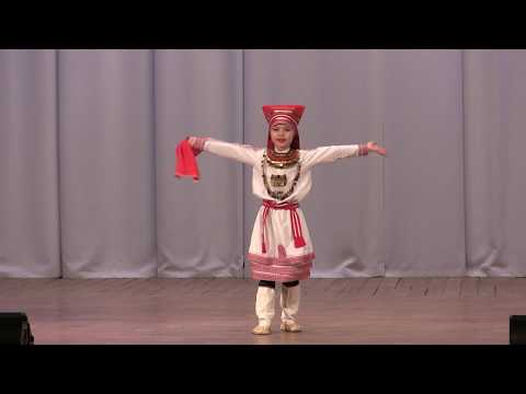 Видео: Мордовский танец - Лиза Брянцева. Первое место