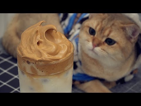 Видео: Пенистый кофе в домашних условиях