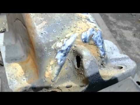 Видео: Сварка чугуна 50 см трещины плакированием т е с промежуточным слоем