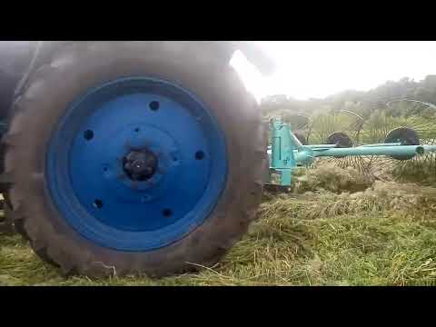 Видео: Ворошение и сбор в валок Белгородскими граблями