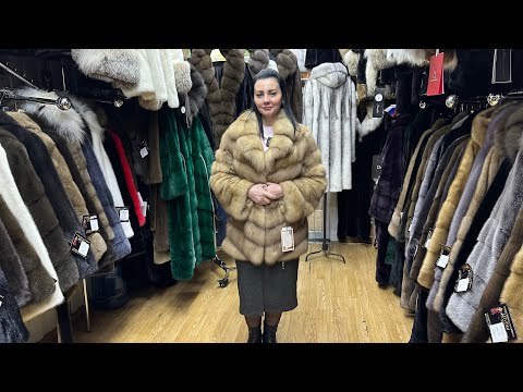 Видео: ШУБЫ НА САДОВОДЕ У НАИРЫ. БОЛЬШИЕ СКИДКИ НА ВСЕ МЕХА. КОЛОССАЛЬНЫЕ РАСПРОДАЖИ. 