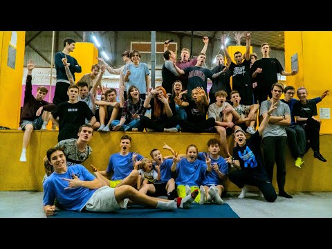 Видео: Соревнования по Батутному Фристайлу в 2JUMP Сделал 5 сальто | БВ 20