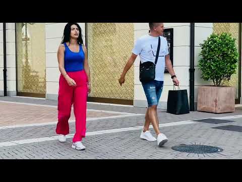 Видео: Как одеваются в Италии летом
