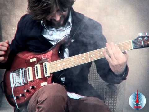 Видео: Электрогитара Урал - легендарная советская электрогитара