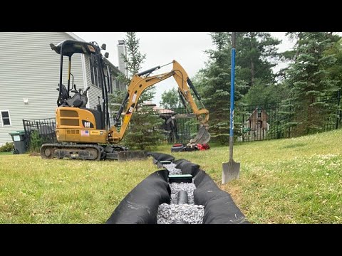 Видео: 🆘 Спустя 3 года, что стало с нашим участком.  Как правильно делать дренаж, отмостку, дорожки, забор?