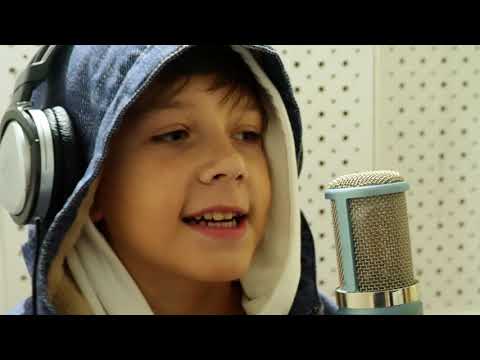 Видео: Матвей Гилев  У берез и сосен