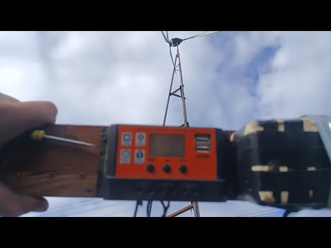 Видео: Вітрогенератор з колеса гіроскутера
