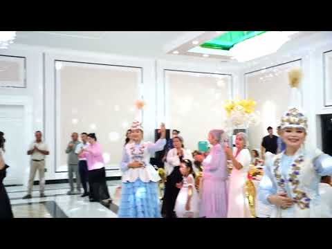 Видео: Нұрханым ұядан ұшқан күн | Думан мейрамханасы