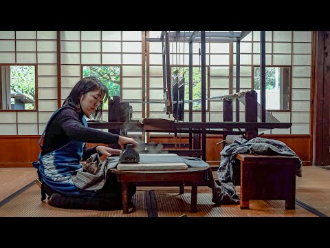 Видео: Возрождение Утраченных Техник: История Создания Красивых Тканей на 100-Летнем Ткацком Станке