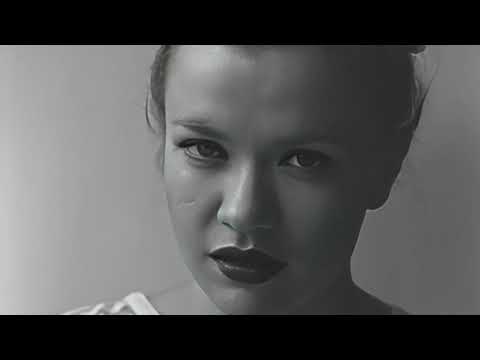 Видео: Моя Мишель - Стюардесс (Инструментал)