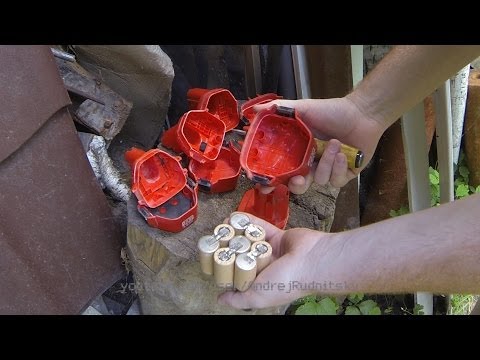 Видео: Как разобрать батарею  шуруповерта Makita
