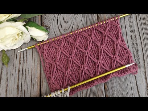Видео: УЗОР СПИЦАМИ " РОМБЫ ИЗ ВЫТЯНУТЫХ ПЕТЕЛЬ".Knitting patterns