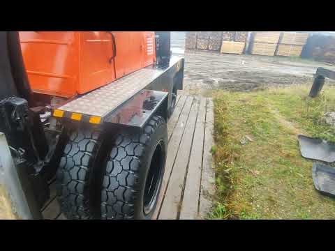 Видео: завершение 3х летнего восстановления львовского погрузчика