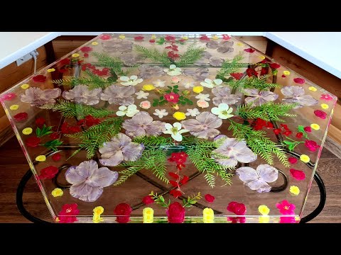 Видео: IT'S SIMPLE! Table made of epoxy resin with flowers. ВСЕ ПРОСТО! Стол из эпоксидной смолы с цветами.