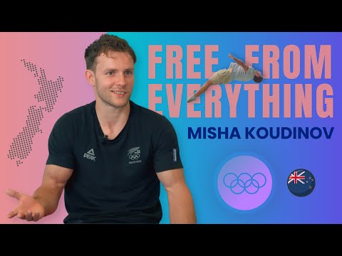 Видео: Миша Кудинов. MISHA KOUDINOV - Free from Everything\ Гимнастика на обратной стороне Земли