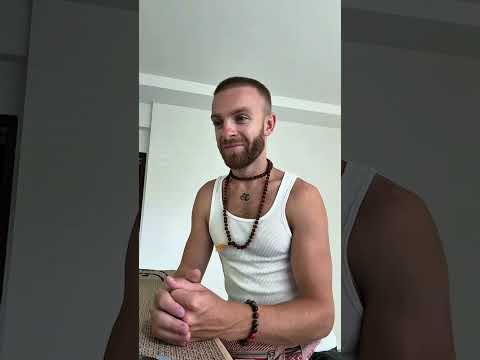 Видео: Работа с вниманием: инструкция по выходу из ловушек ума 🧠
