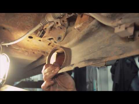 Видео: Замена сайлент блока продольного рычага задней подвески Mitsubishi Outlander 2005 4WD