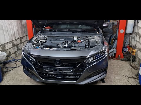 Видео: Honda Accord 2.0 Turbo 2018 год X поколения. Замена масла в 10-ступенчатой АКПП с фильтром .