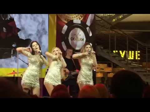 Видео: ВИА Гра - Поцелуи ( ТРК "ЛЕТО" 26.06.15  )