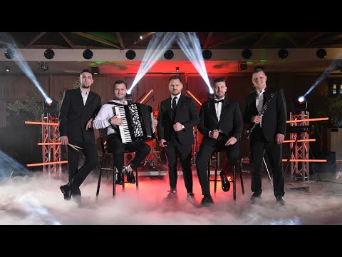 Видео: Artist Band • So ljubov za Vas / Артист Бенд • Со љубов за Вас ( Сплет Македонски Песни ) •