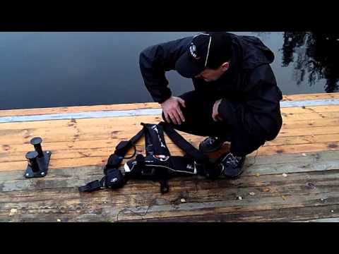 Видео: Настраиваем грузовой жилет компенсатор РАФ Трансформер для подводной охоты