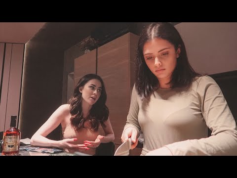 Видео: Моя повседневная жизнь || Отмечаем запуск пресетов! Сколько было продаж?