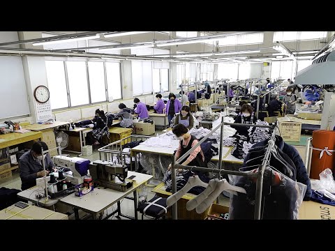 Видео: Процесс массового производства повседневной школьной формы в Корее.