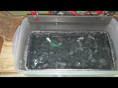 Видео: Уникальный электроризор для снятия позолоты,  делаем сами.