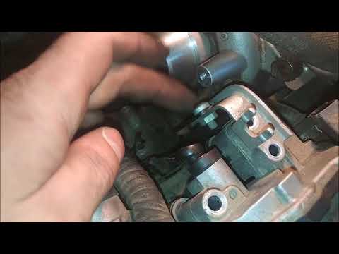 Видео: #081 Часть 1. меняем ремкомплект тяги вихревых заслонок ( Audi.VW.Porsche )