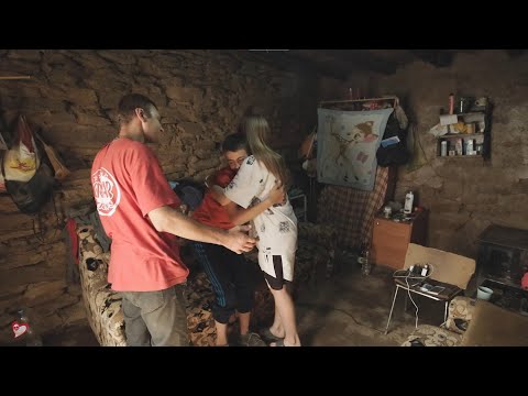 Видео: Срце на Дланка С5 Еп. 38 - Стан за семејството Младеновски
