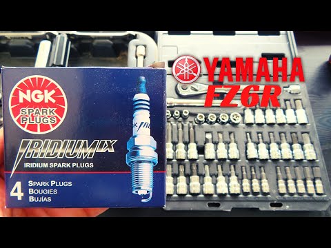 Видео: Yamaha FZ6R: Установка свечей зажигания