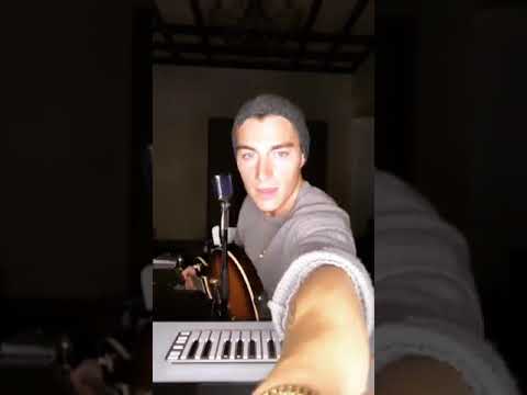 Видео: Алексей Воробьев о дуэте с Викторией Дайнеко