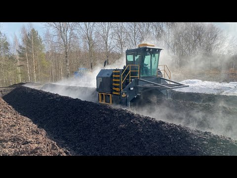 Видео: Компостирование иловых осадков - обзор ворошителей ABONO-16.36 и BACKHUS A36