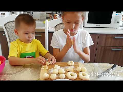 Видео: Пончики с творогом
