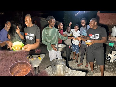 Видео: Мы приготовили еду для всего сообщества после урагана! 🇯🇲❤️#JamaicaStrong #CommunityCooking