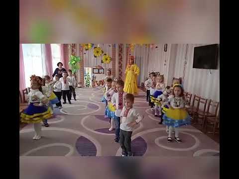 Видео: Патріотичний танець - руханка. "Перемога" Старша група.