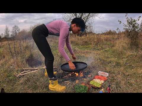 Видео: ЩУКА ОЗВЕРЕЛА! Разозлила ТРОФЕЙ НА МУТНОЙ РЕКЕ! Банька на вечерней зорьке. #466