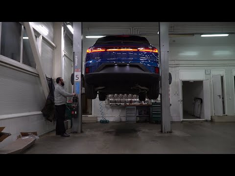 Видео: ЭТО СТОИТ 3.000.000 РУБЛЕЙ?! Обзор китайского электромобиля снизу. Huawei Seres SF5.