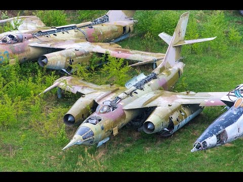 Видео: На задворках Музея ВВС.../In the back of the Museum in Monino