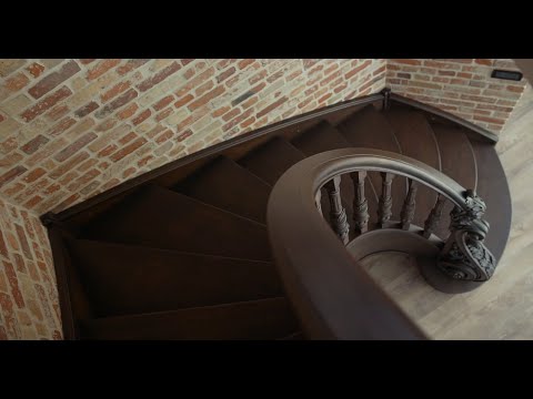 Видео: История создания винтовой лестницы ( The origin of a spiral staircase)