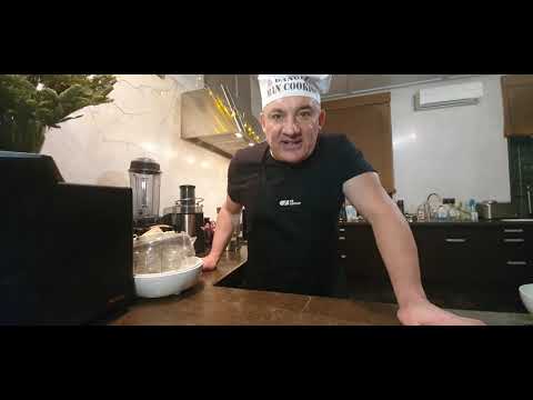 Видео: Курица в джакузи