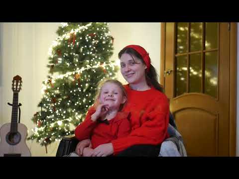 Видео: У темноті над містом | Не в пишнім царськім домі | Пісня на Різдво | 7я