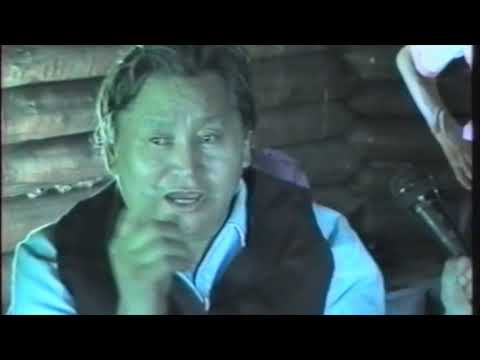 Видео: Cуола кырдаллара. Сэрии оҕолорун көрсүһүүлэрэ.