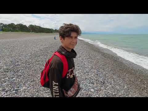 Видео: Кемпинг на Черном Море под Кобулети. Грузия. Общение с Русским