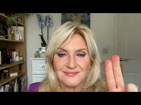 Видео: Обзор помад YSL Candy Glaze Nude Lavalliere (44), Flashing Rose (13) and Pat  McGrath Nude Venus