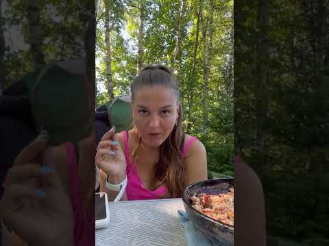 Видео: Виталик приготовил завтрак. Кушаем