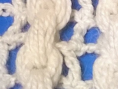 Видео: Мастер класс : узор крючком из пышных столбиков( 2 вариант).Crochet.häkeln